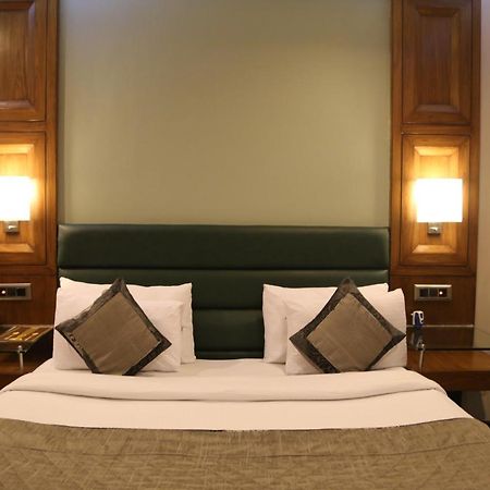 Hotel Deer Parkk New Delhi Luaran gambar