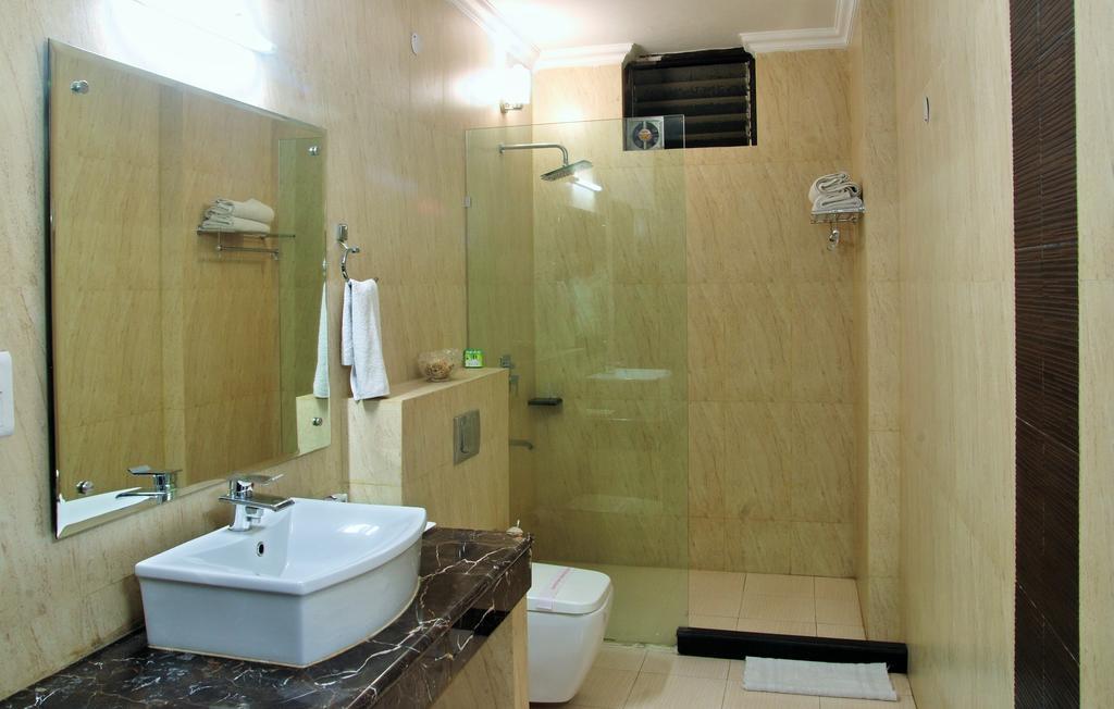 Hotel Deer Parkk New Delhi Luaran gambar