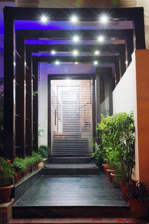 Hotel Deer Parkk New Delhi Luaran gambar