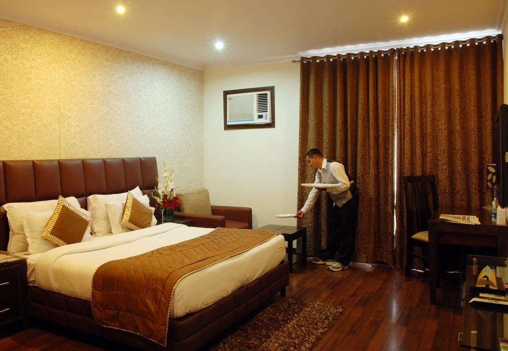Hotel Deer Parkk New Delhi Luaran gambar