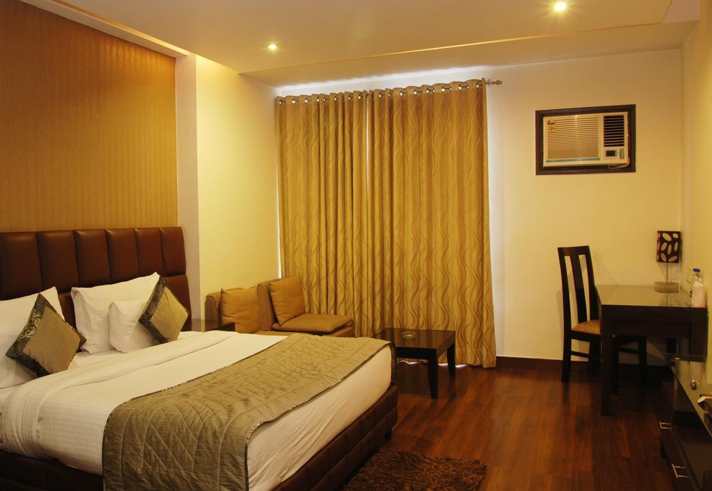 Hotel Deer Parkk New Delhi Luaran gambar